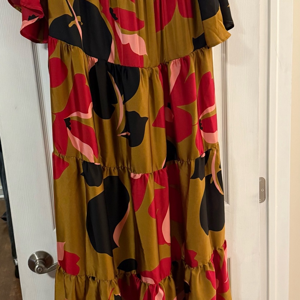 Anthropologie plus size maxi dress new with tags on it